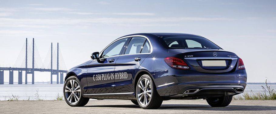 C Class Sedan Side view C Class Sedan Side view