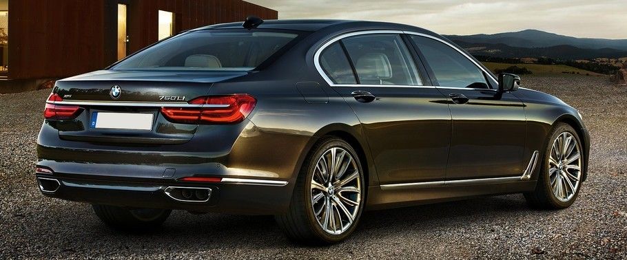 7 Series Sedan Rear angle view