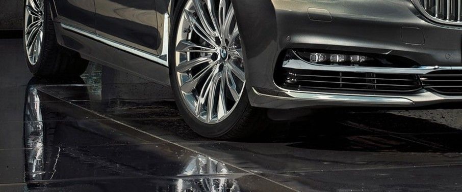 7 Series Sedan Front Fog Lamp