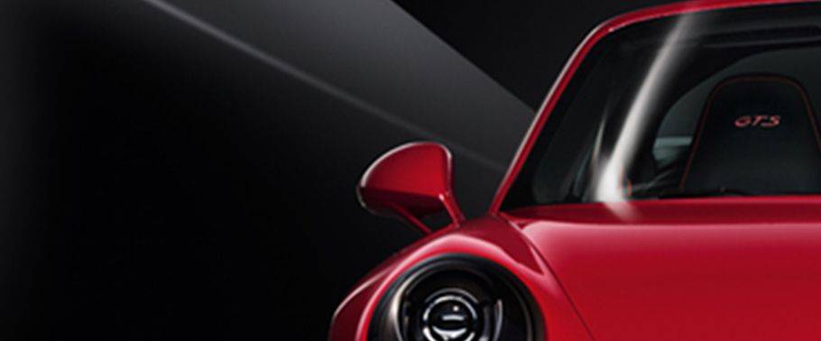 Porsche 911 Targa 4 GTS Drivers Side Mirror Front Angle Porsche 911 Targa 4 GTS Drivers Side Mirror Front Angle