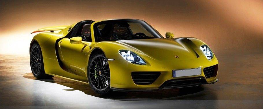 918 Spyder Side view 918 Spyder Side view
