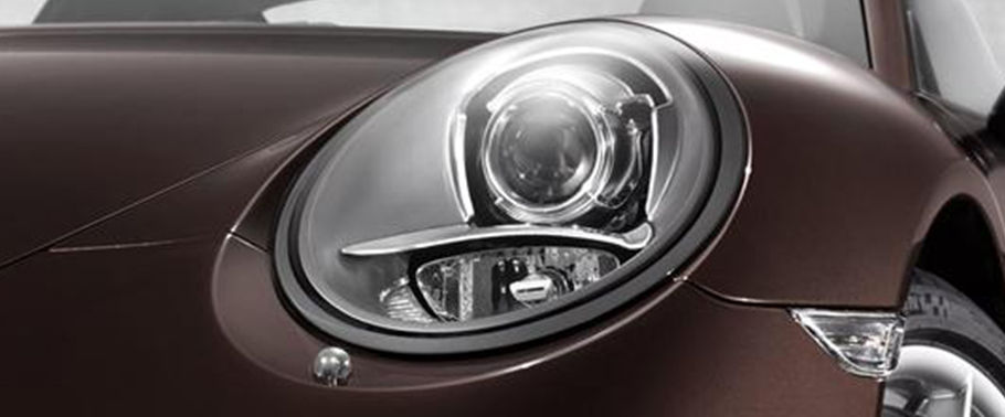 911 Carrera 4 Headlight