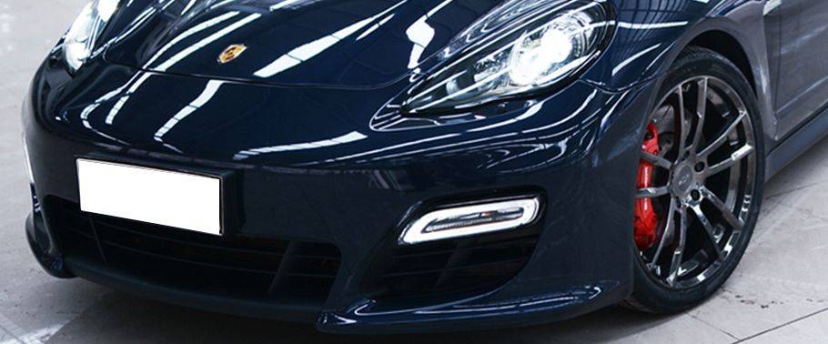Panamera GTS Grille View Panamera GTS Grille View