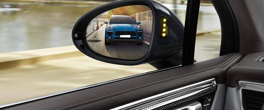 Porsche Macan S Drivers Side Mirror Rear Angle Porsche Macan S Drivers Side Mirror Rear Angle