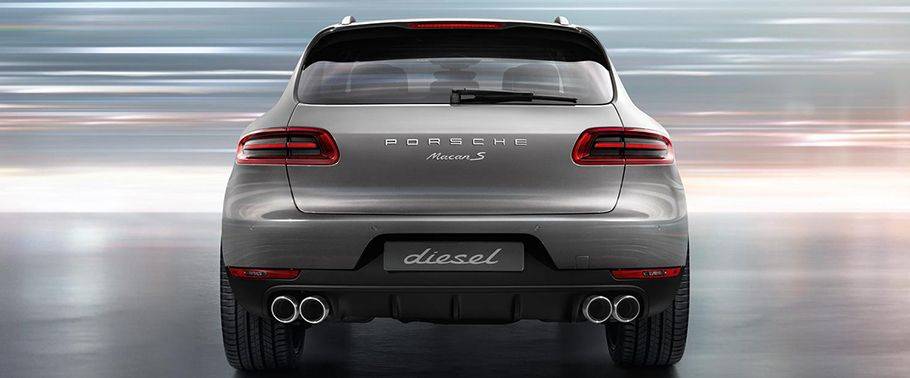 Full Rear View of Porsche Macan S Diesel Full Rear View of Porsche Macan S Diesel