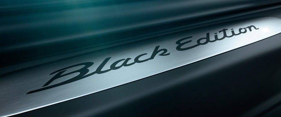Porsche 911 Carrera 4 Black Edition Porsche 911 Carrera 4 Black Edition