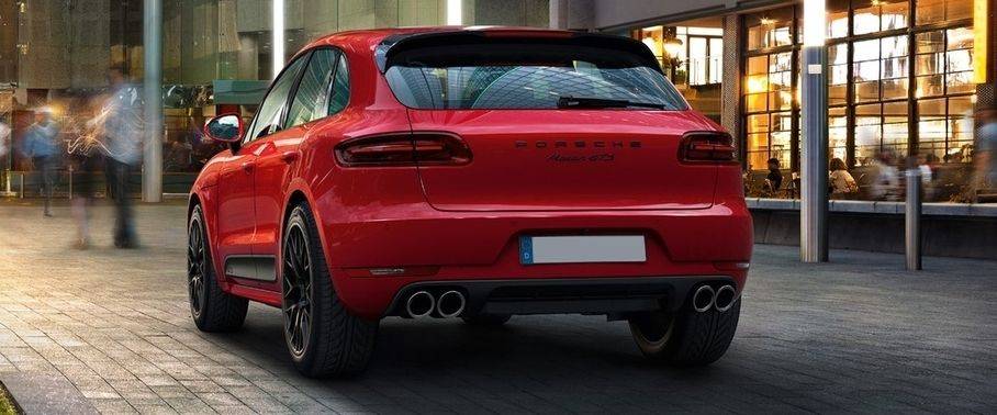 Rear Medium View of Porsche Macan GTS Rear Medium View of Porsche Macan GTS