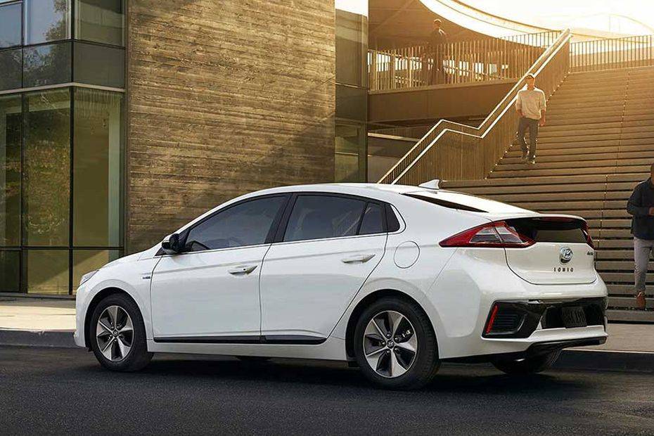 Rear Medium View of Hyundai Ioniq EV Rear Medium View of Hyundai Ioniq EV