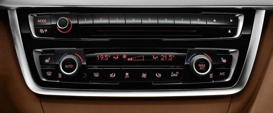 Front AC Controls of BMW 4 Series Coupe Front AC Controls of BMW 4 Series Coupe