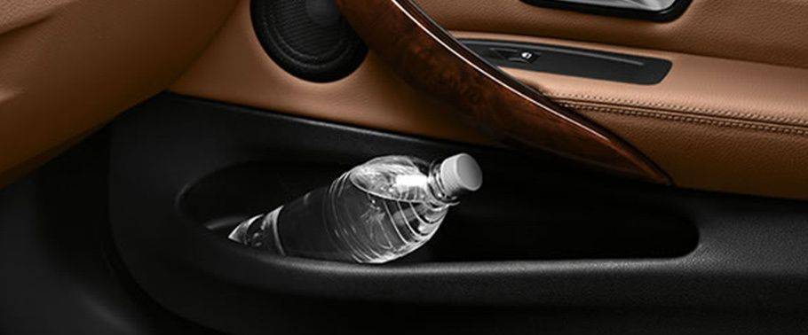 Side Bottle Holder of 4 Series Coupe Side Bottle Holder of 4 Series Coupe