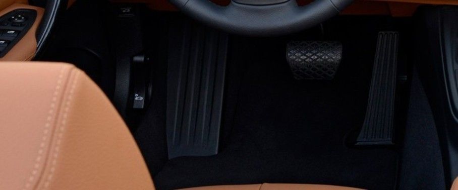 4 Series Convertible Richbrook Competition Foot Pedal Set