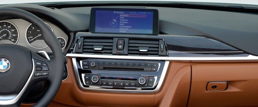 Stereo View of 4 Series Convertible