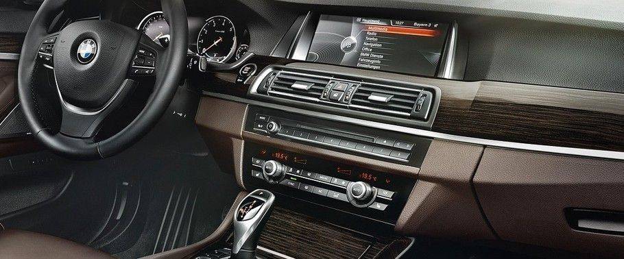 5 Series Sedan Center Console 5 Series Sedan Center Console