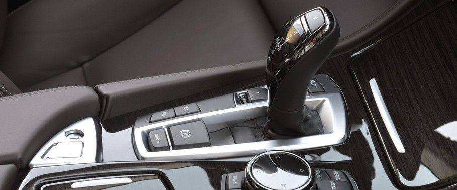 BMW 5 Series Sedan Gear Shifter BMW 5 Series Sedan Gear Shifter