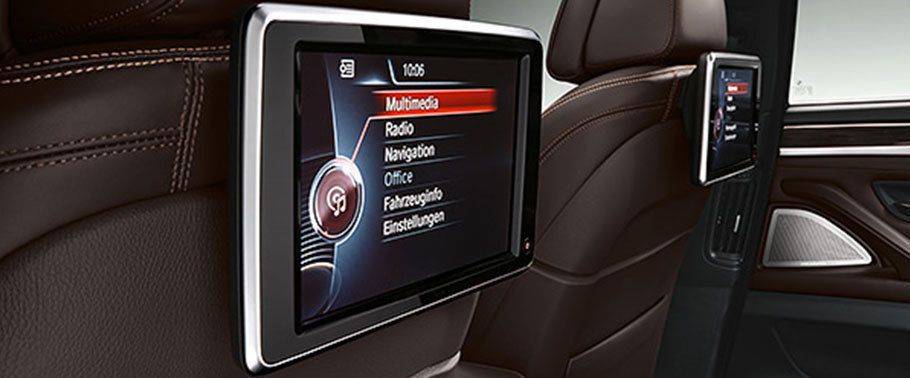 Rear Seat Entertainment of BMW 5 Series Sedan Rear Seat Entertainment of BMW 5 Series Sedan