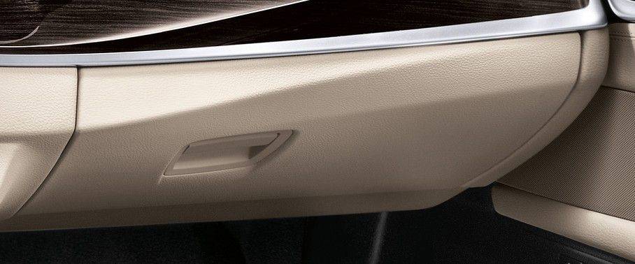 BMW Active Hybrid 5 Glove Box BMW Active Hybrid 5 Glove Box