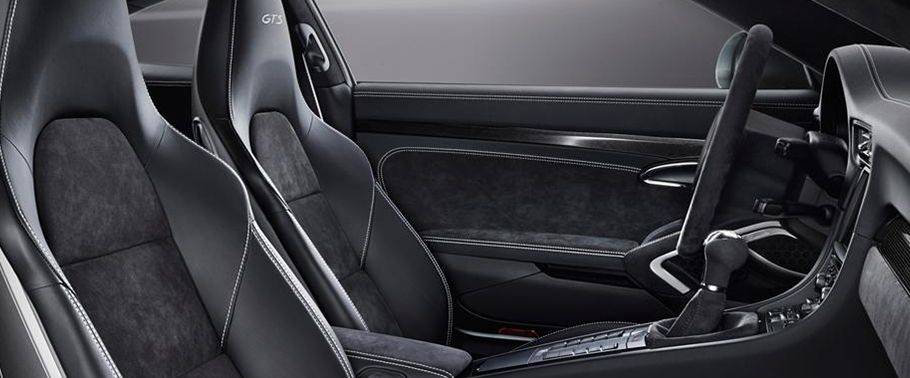 911 Carrera 4 GTS Front Center Divider 911 Carrera 4 GTS Front Center Divider