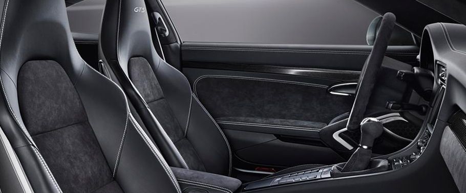 911 Carrera 4 Cabriolet Front Seats 911 Carrera 4 Cabriolet Front Seats