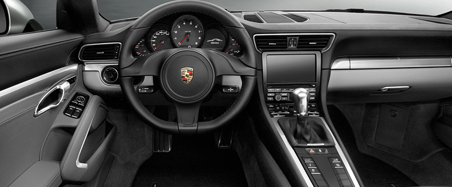 Dashboard View of 911 Carrera Dashboard View of 911 Carrera