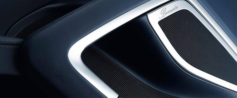 Speakers View of Porsche 911 Turbo Speakers View of Porsche 911 Turbo