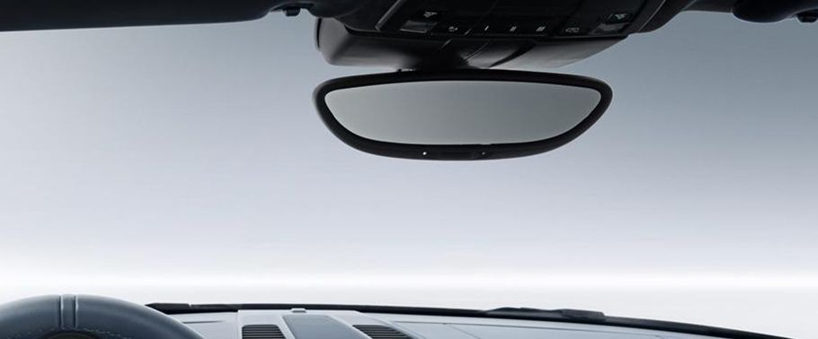 911 Turbo S Cabriolet Courtesy Lamps