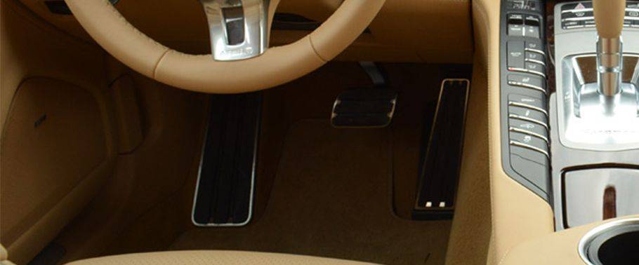 Panamera S Richbrook Competition Foot Pedal Set Panamera S Richbrook Competition Foot Pedal Set