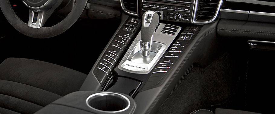 Porsche Panamera GTS Gear Shifter Porsche Panamera GTS Gear Shifter