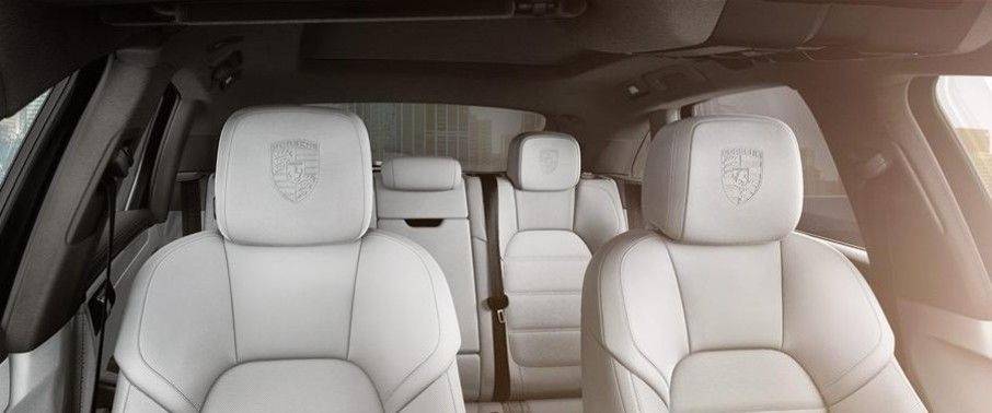 Macan S Diesel Front Seat Headrest Macan S Diesel Front Seat Headrest