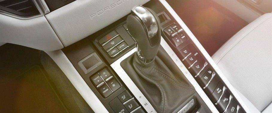 Porsche Macan S Diesel Gear Shifter Porsche Macan S Diesel Gear Shifter