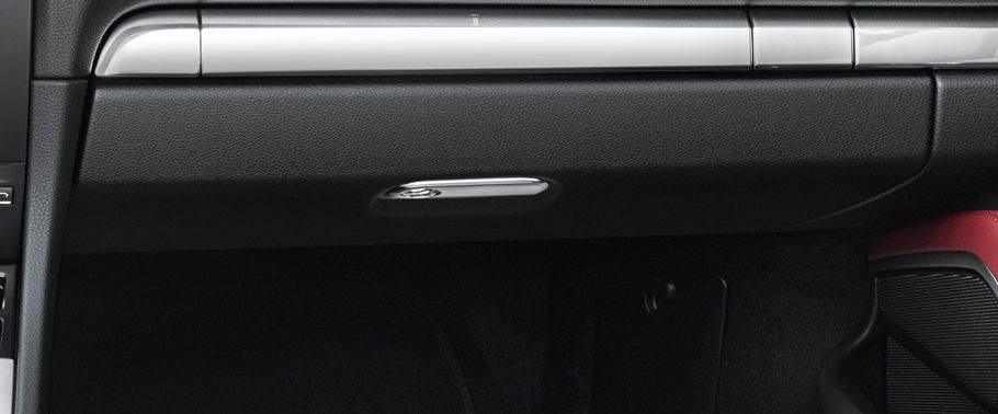 Porsche 718 Glove Box Porsche 718 Glove Box
