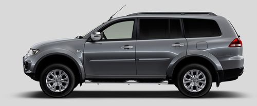 Montero Sport Side view Montero Sport Side view