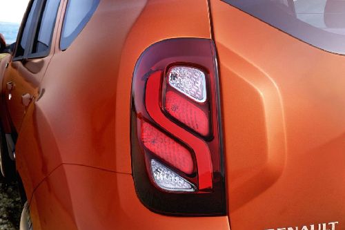 Duster Tail light Duster Tail light