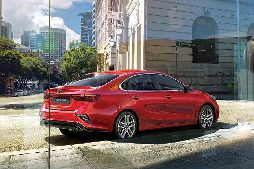 Cerato Rear angle view Cerato Rear angle view